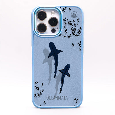 iPhone 15 pro hoesje - Shark blue - "Into the blue" duurzaam