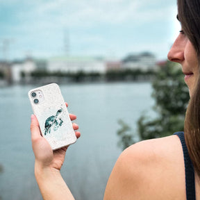 iPhone 11 Hülle - Schildkröte grün - "Baby Turtle" - nachhaltig
