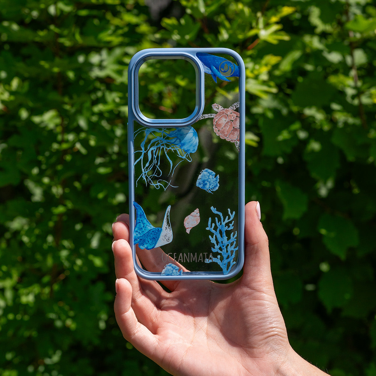 iPhone 12 pro / iPhone 12 Hülle - Schildkröte bunt - "Turtle & Friends" - nachhaltig