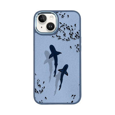 iPhone 14 Hülle - Hai blau - "Into the blue" nachhaltig