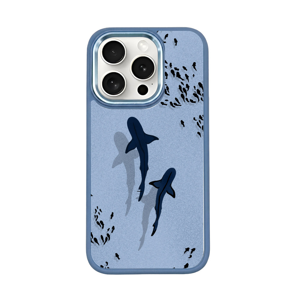 iPhone 15 pro Hülle - Hai blau - "Into the blue" nachhaltig