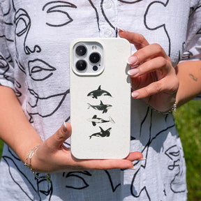 iPhone 15 pro Hülle - Orca weiß - "OrcaFamily" - nachhaltig